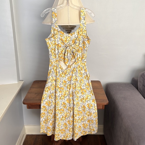Pact - Reverie Floral Yellow Fit & Flare Tie-Back Dress - Size S - Picture 5 of 8